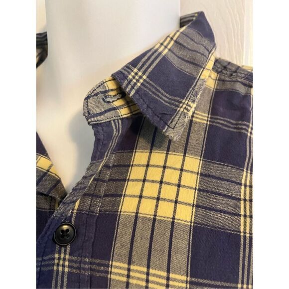 Polo Sport Yellow and Blue Cotton and Linen Blend Plaid Short Sleeve Shirt. Size - Picture 3 of 5
